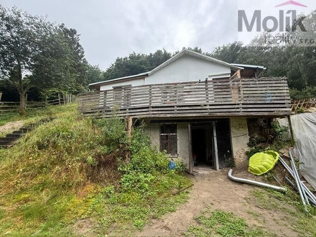 Prodej chata - Sebuzín, Ústí nad Labem, 35 m²