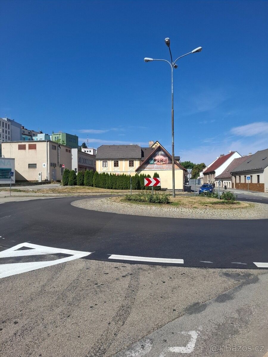 Obchodní prostory, Jindřichův Hradec, 377 01 - 2