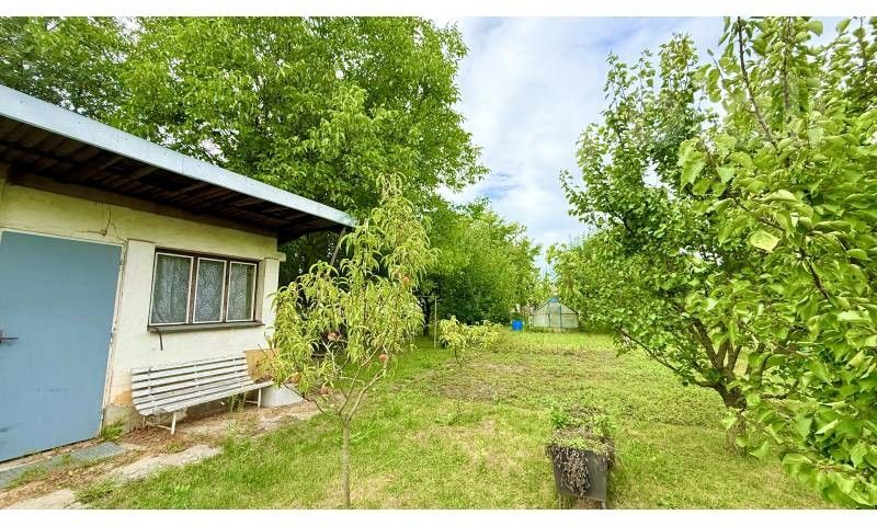 Chaty, Na Záboří, Pardubice, 15 m²