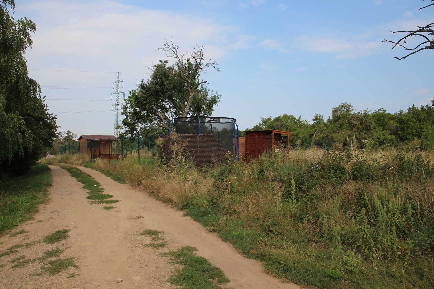 Prodej zahrada - Hradiska, Brno, 331 m²