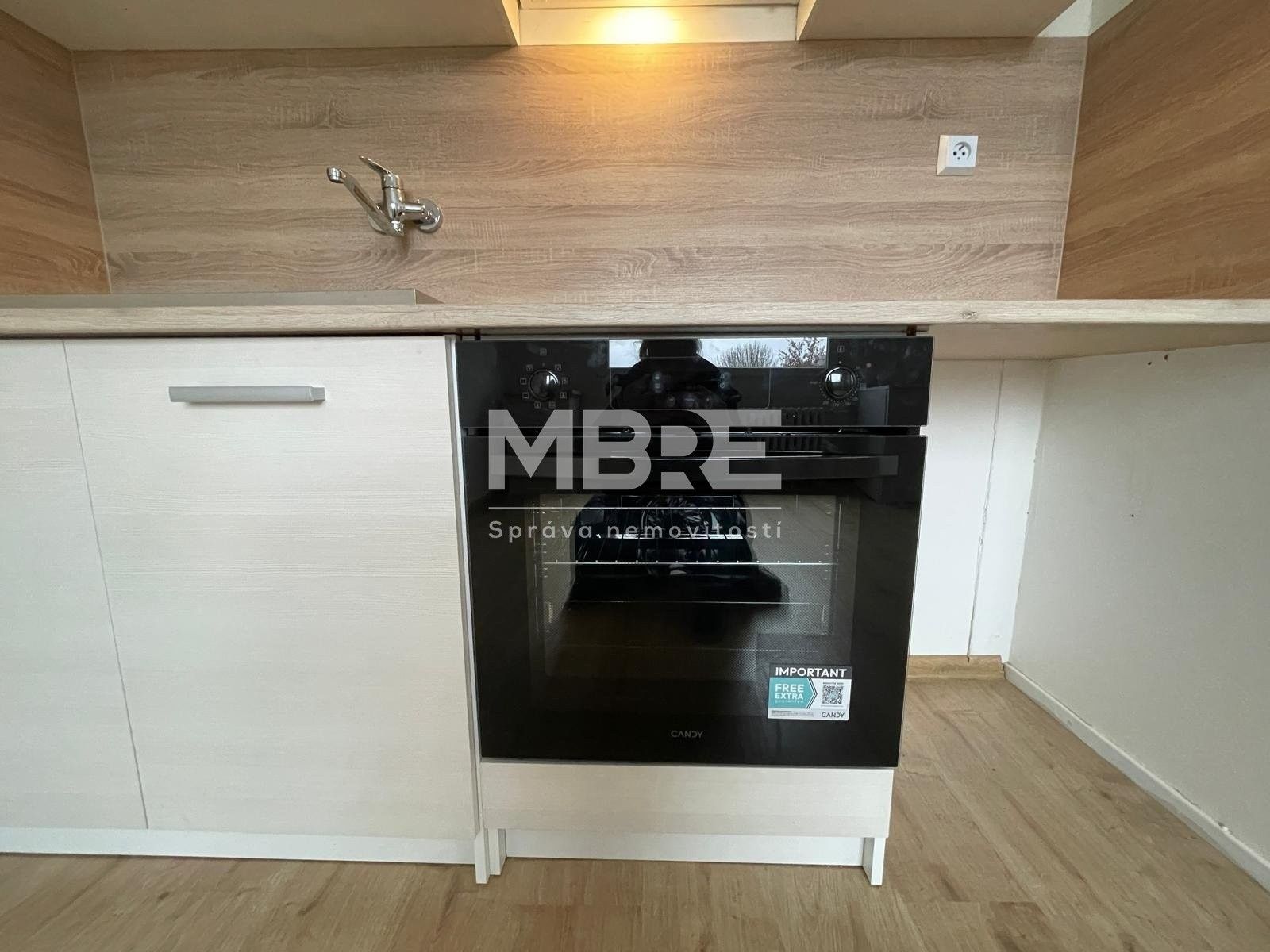 Pronájem byt 1+1 - Hostomice, 36 m²