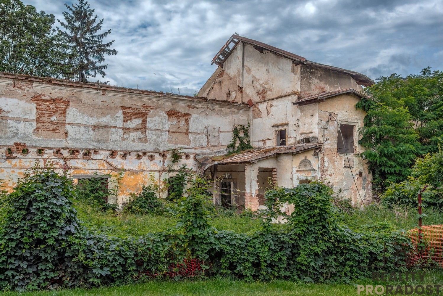 Prodej komerční - Tasovice, okres Znojmo, 1 100 m² - 5