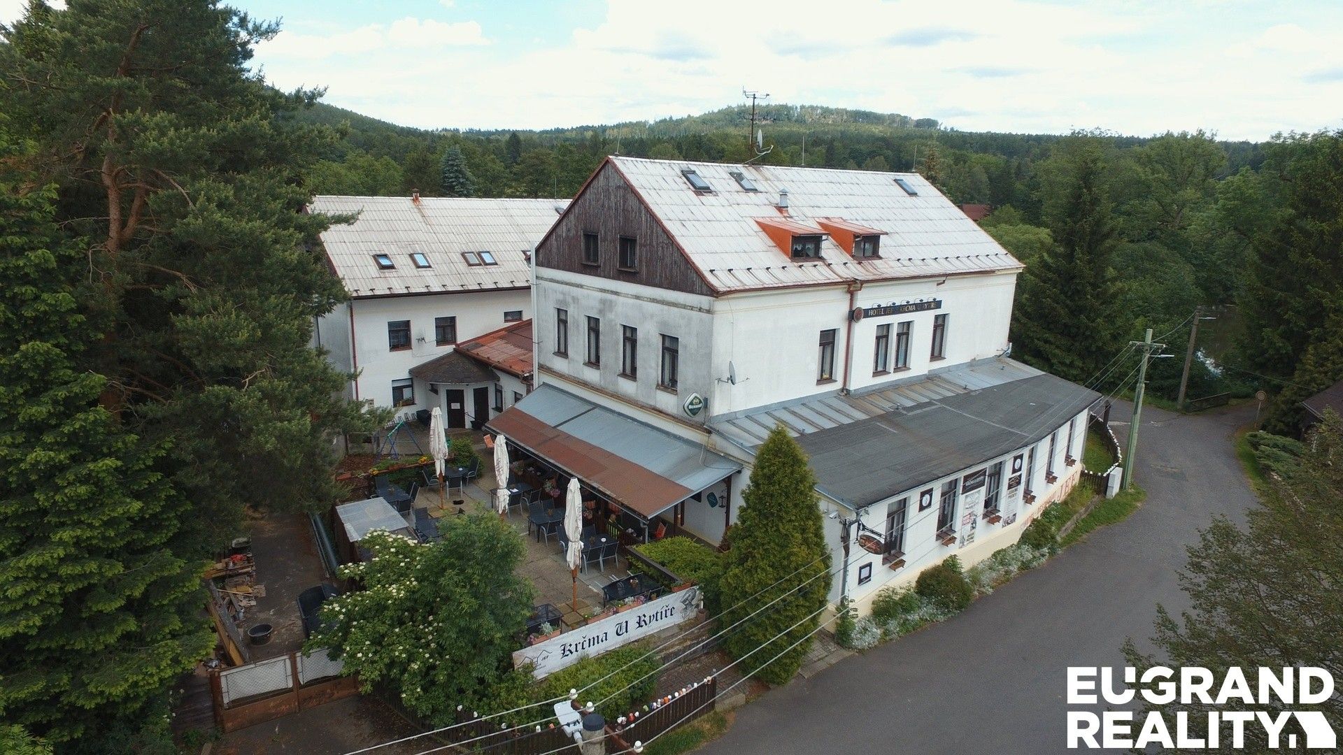 Rodinné domy, Doubice, 2 000 m² - 1