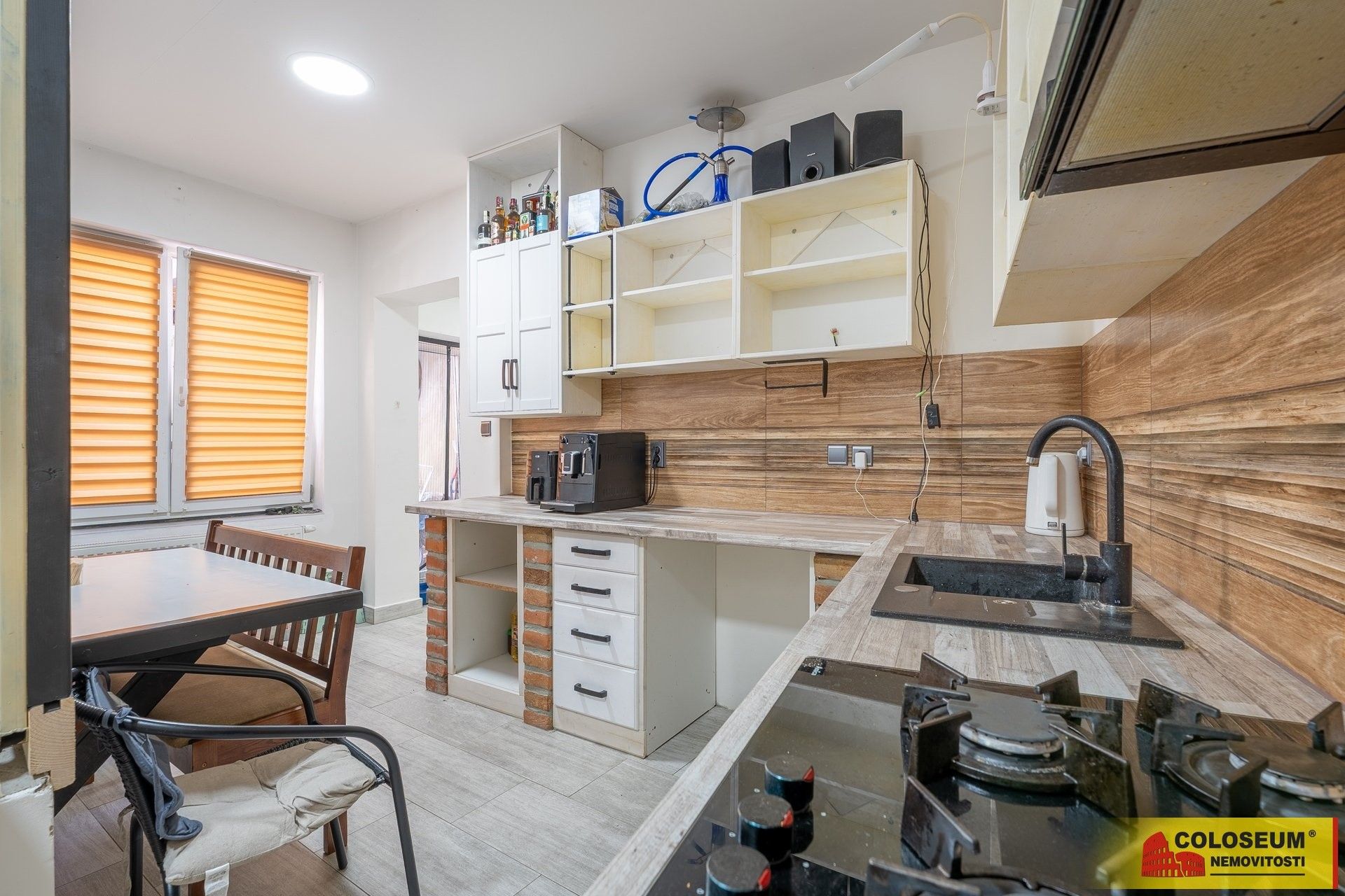 Prodej rodinný dům - Dolní Kounice, 170 m²