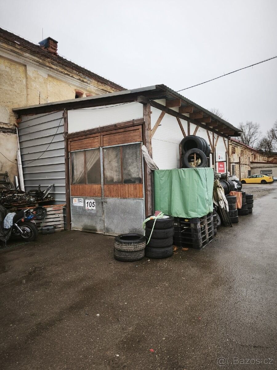 Prodej garáž - Liteň, 267 27