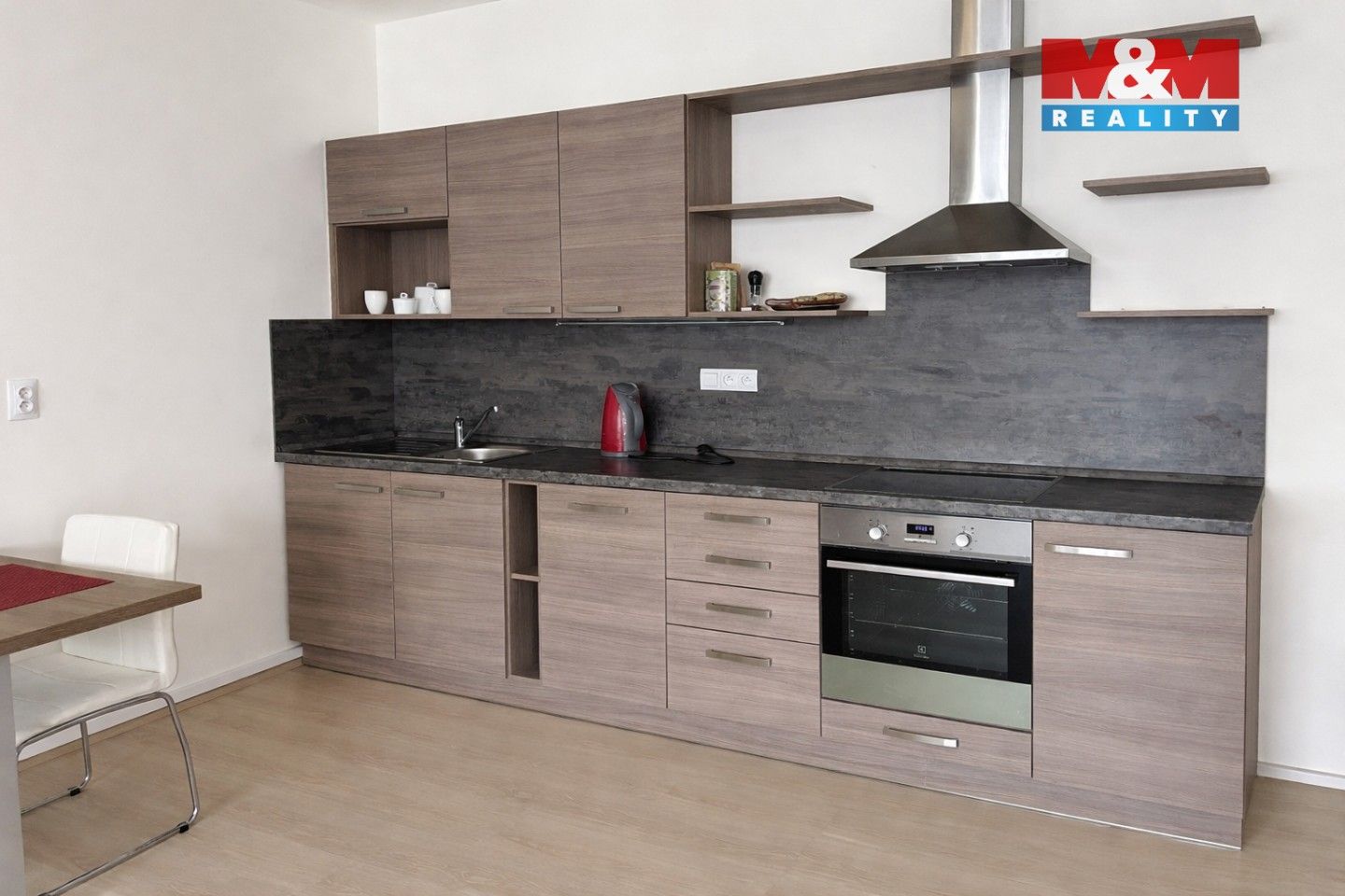 Pronájem byt 2+kk - Pod Vinicí, Pardubice, 65 m²