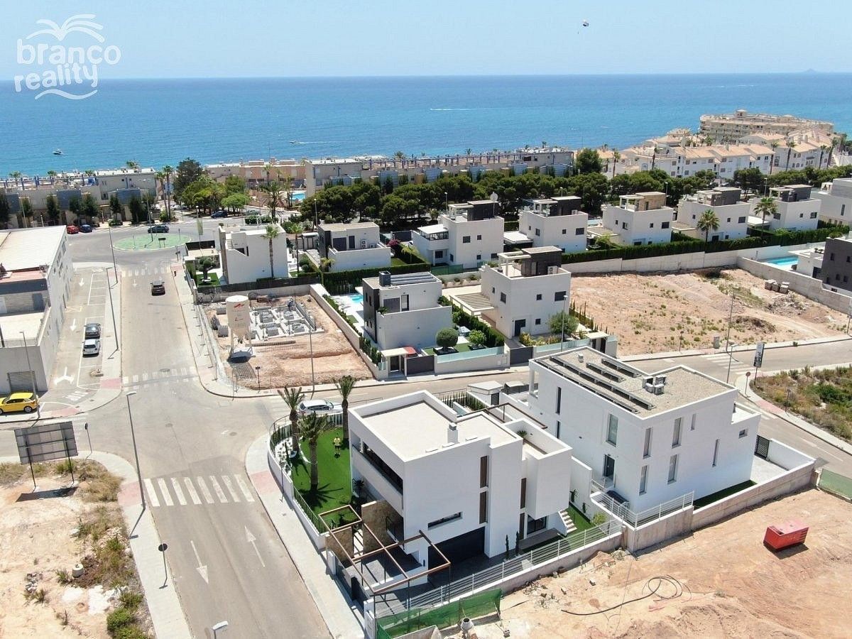 Rodinný dům · 196 m² · Orihuela Costa, ES - 3