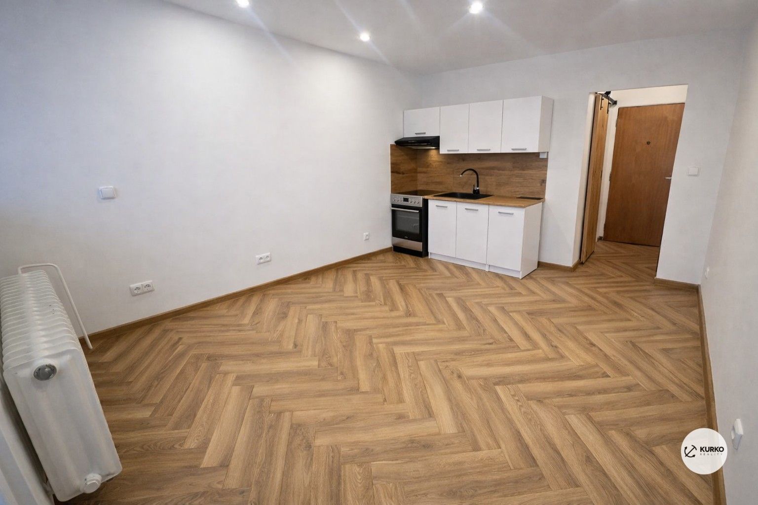 1+kk, 17. listopadu, Frýdek-Místek, 29 m²