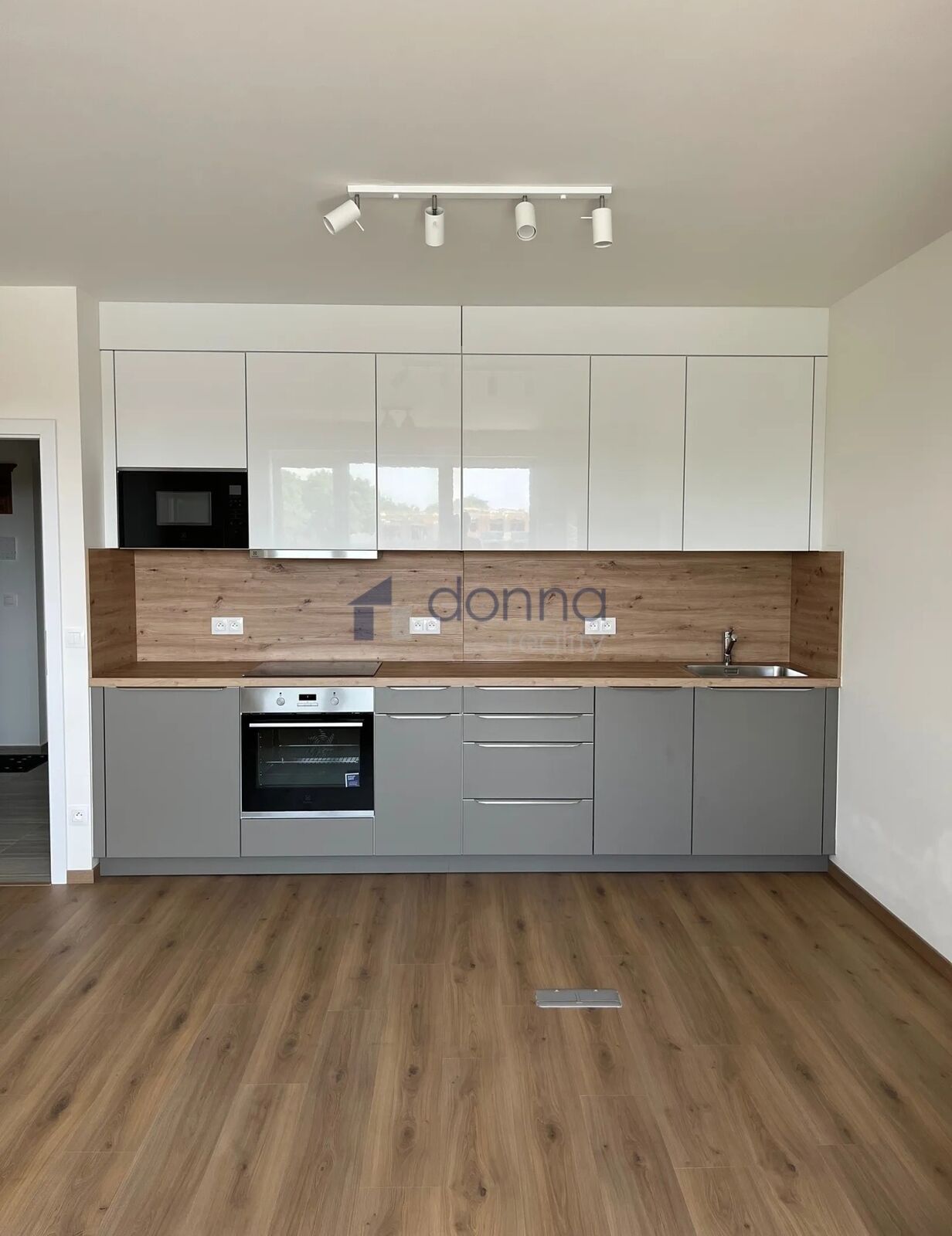 Byt 2+kk · 52 m² · Sedlářova, Praha Kbely - 3