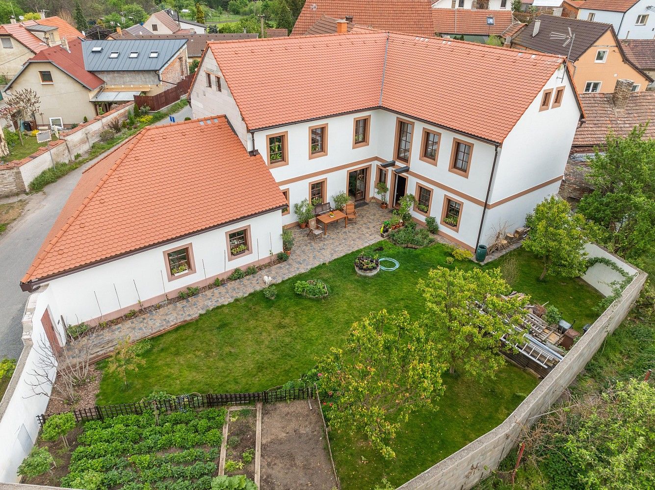 Rodinný dům · 382 m² · Stehelčeves, okres Kladno, Středočeský kraj - 3