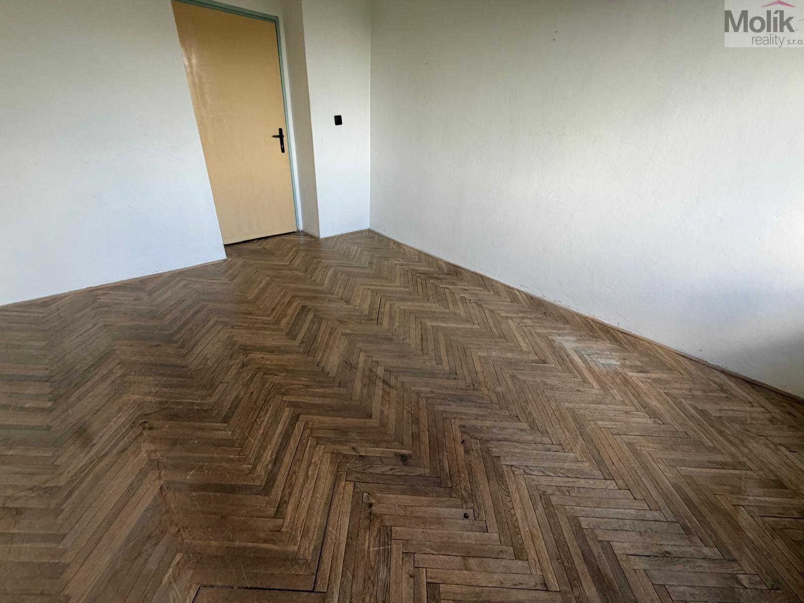 Byt 2+1 · 58 m² · Okružní, Meziboří - 4