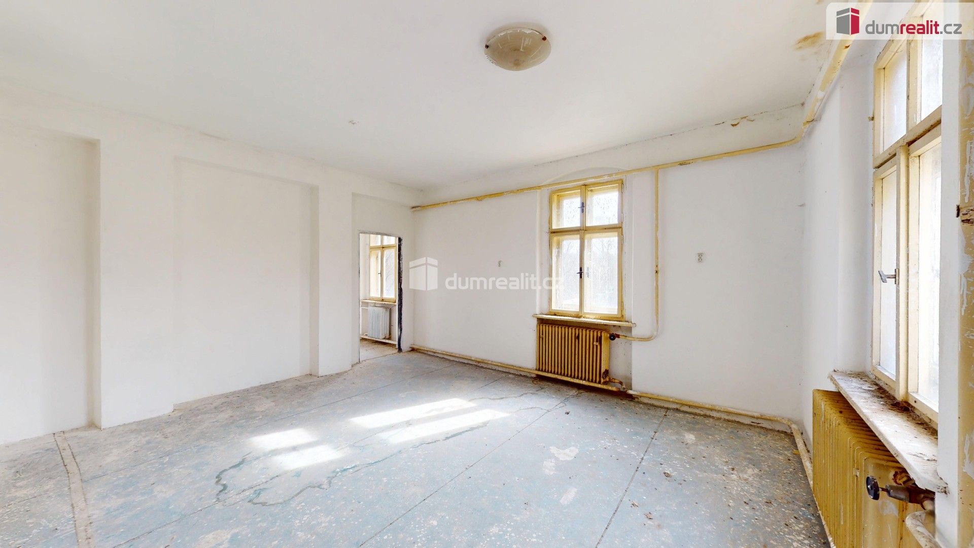 Prodej rodinný dům - Hořetice, Žiželice, 300 m²