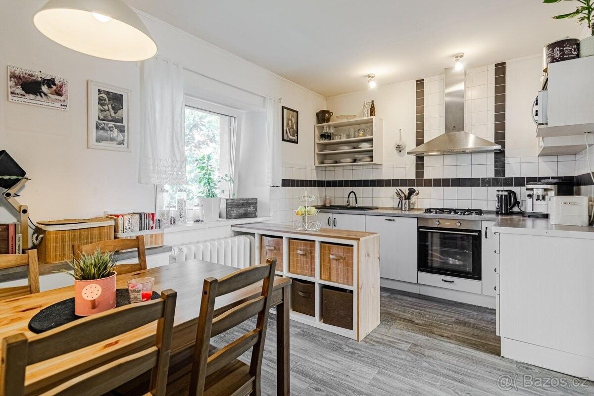Prodej rodinný dům - Kladno, 273 09 - 2