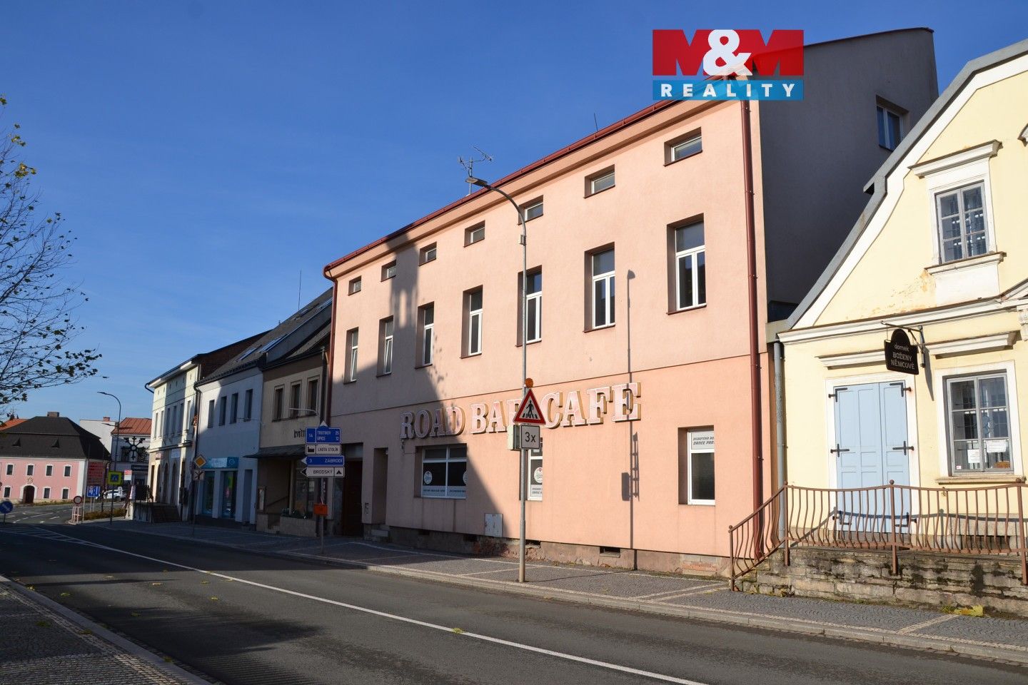 Obchodní prostory, Boženy Němcové, Červený Kostelec, 239 m² - 1