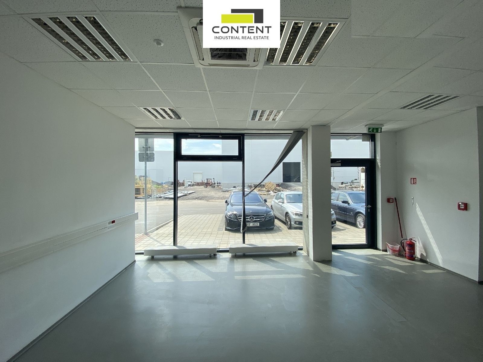 Obchodní prostory, Bratří Štefanů, Hradec Králové, 576 m²