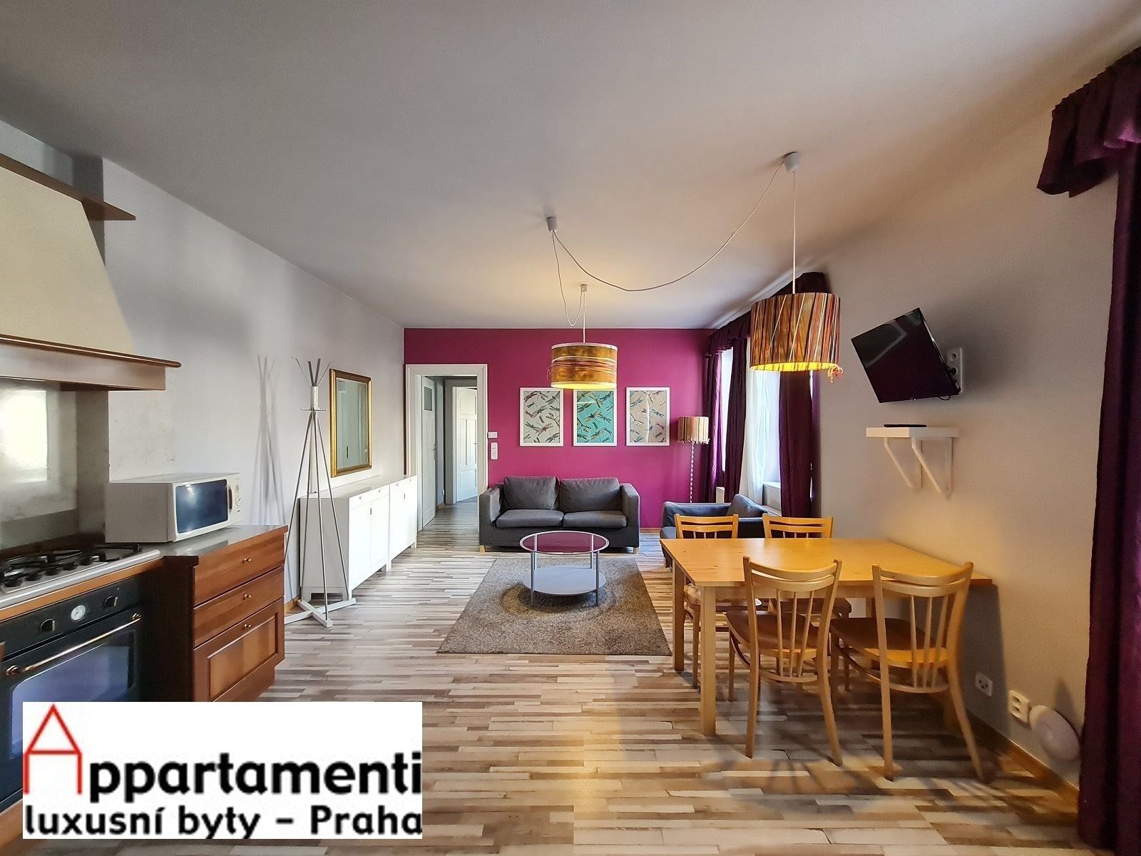 2+kk, Truhlářská, Praha, 52 m²