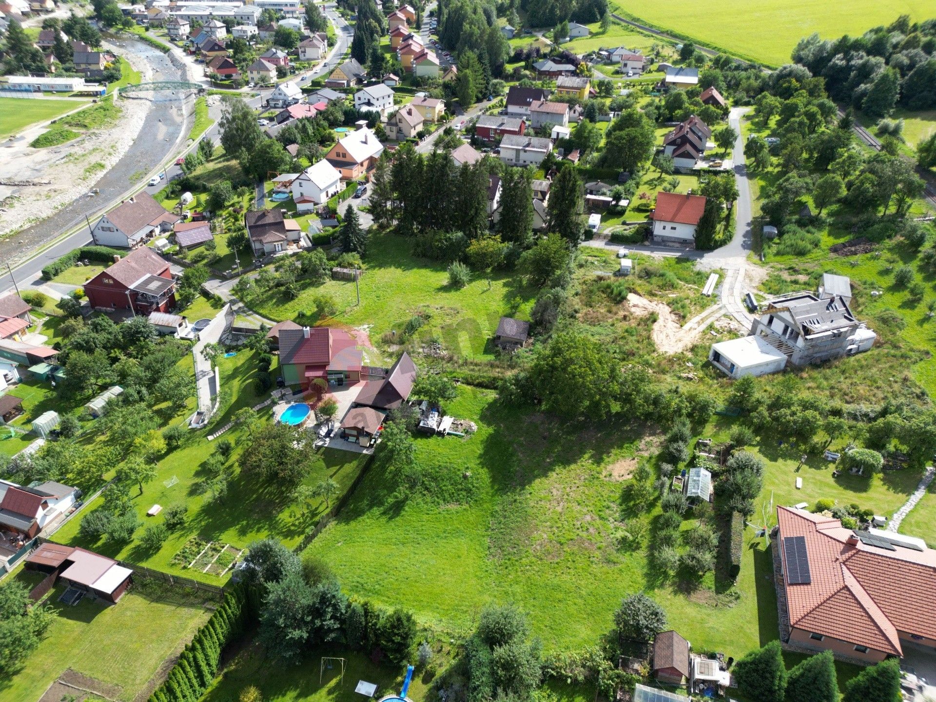 Pozemky pro bydlení, K Nádraží, Česká Ves