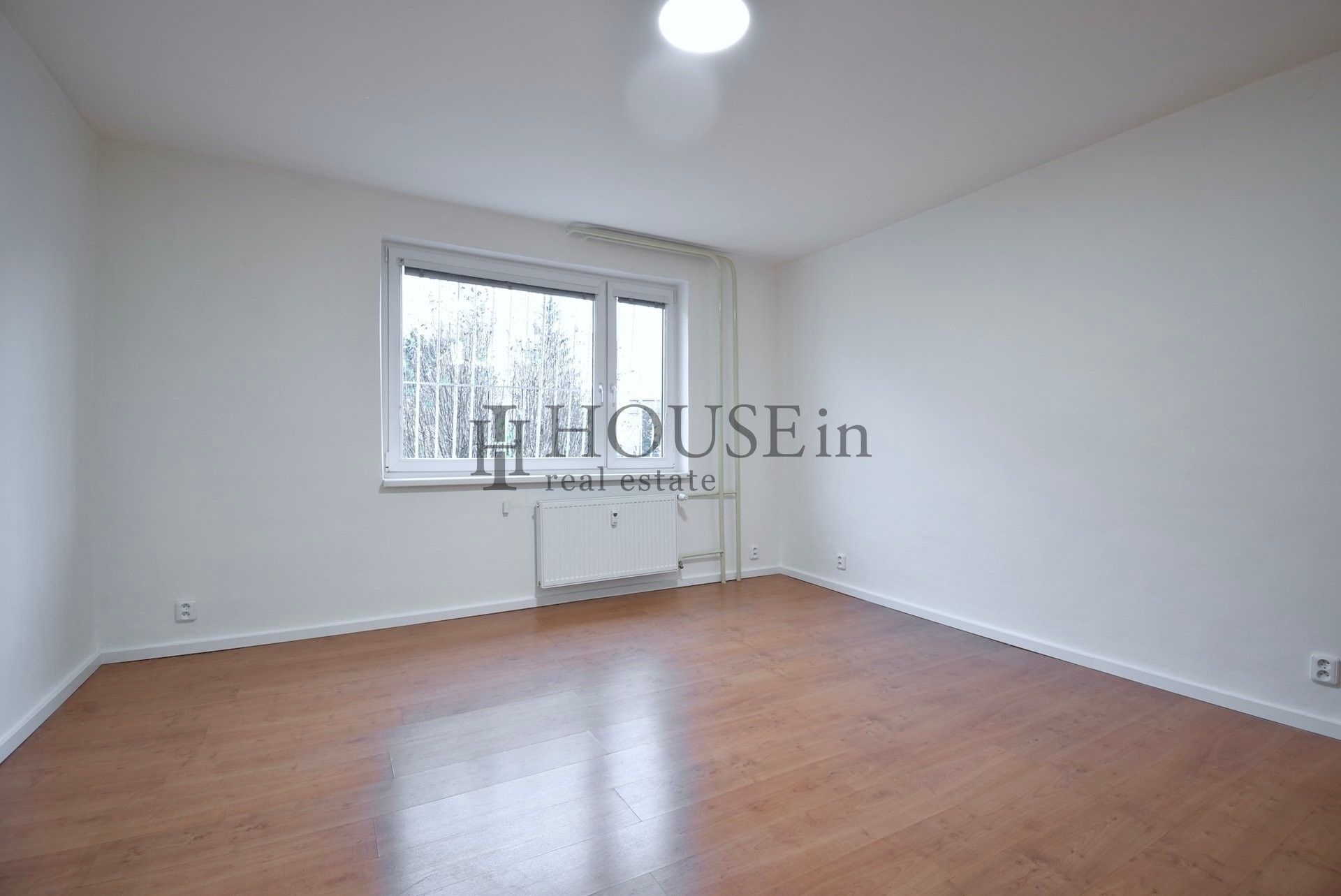 Byt 1+kk · 35 m² · Pískovcová, Praha - 4