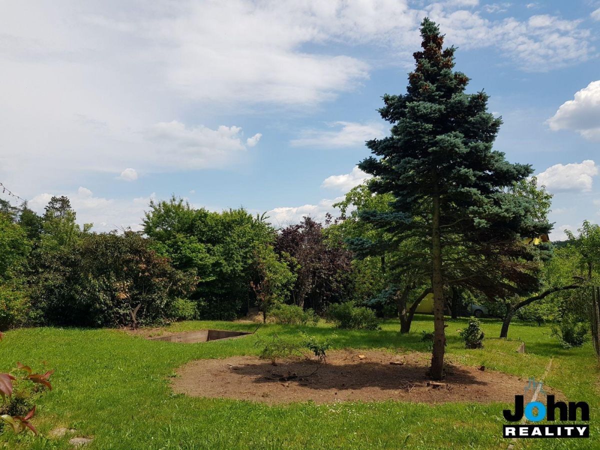 Prodej pozemek pro bydlení - Zahrádkářská, Praha, 884 m²