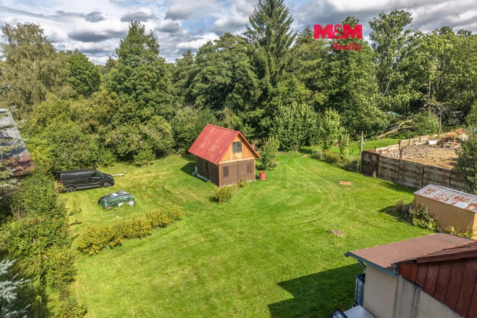 Pozemek pro bydlení, 745 m²
