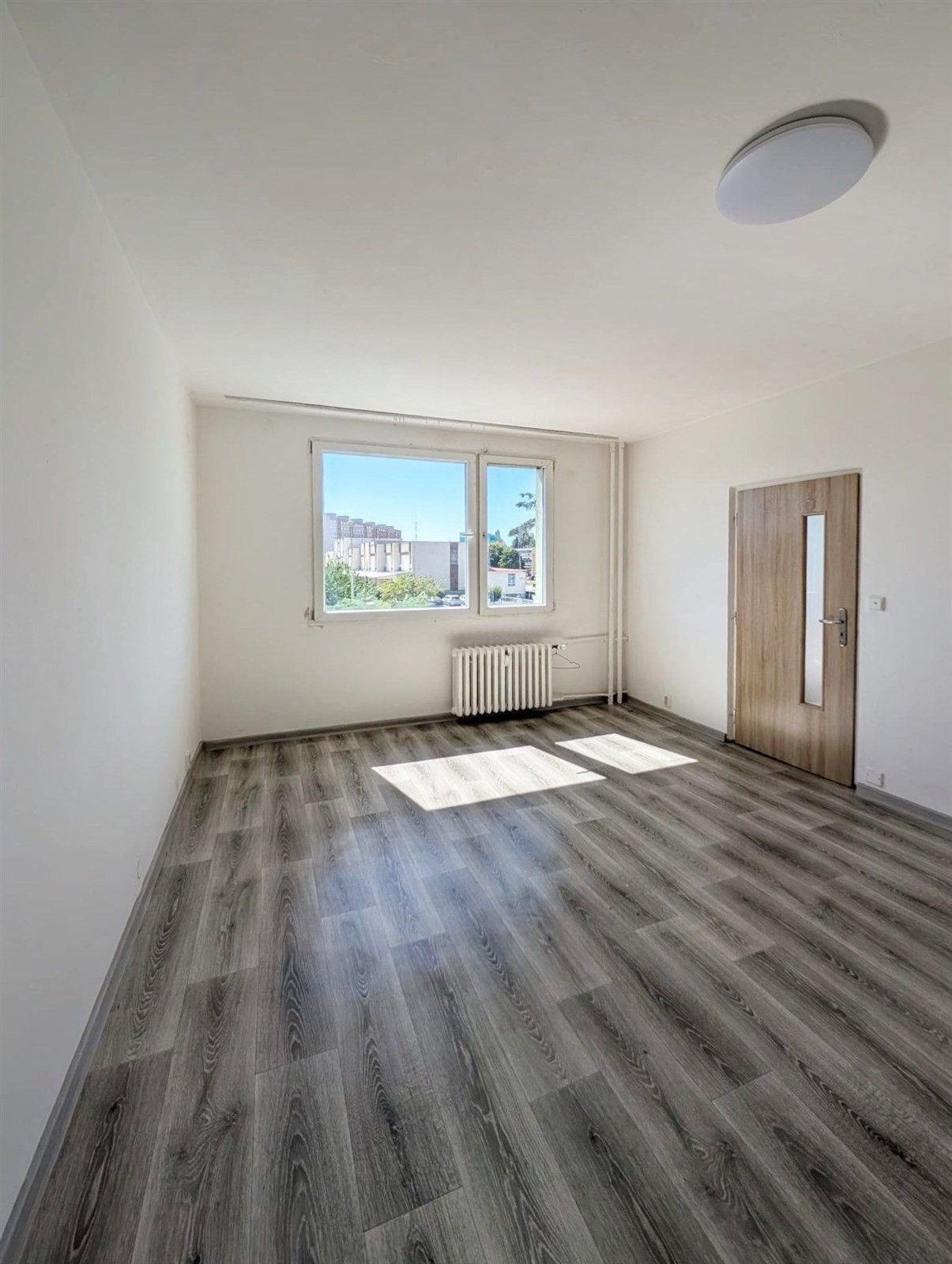 1+1, Dřínovská 4557, Chomutov, 35 m² - 2