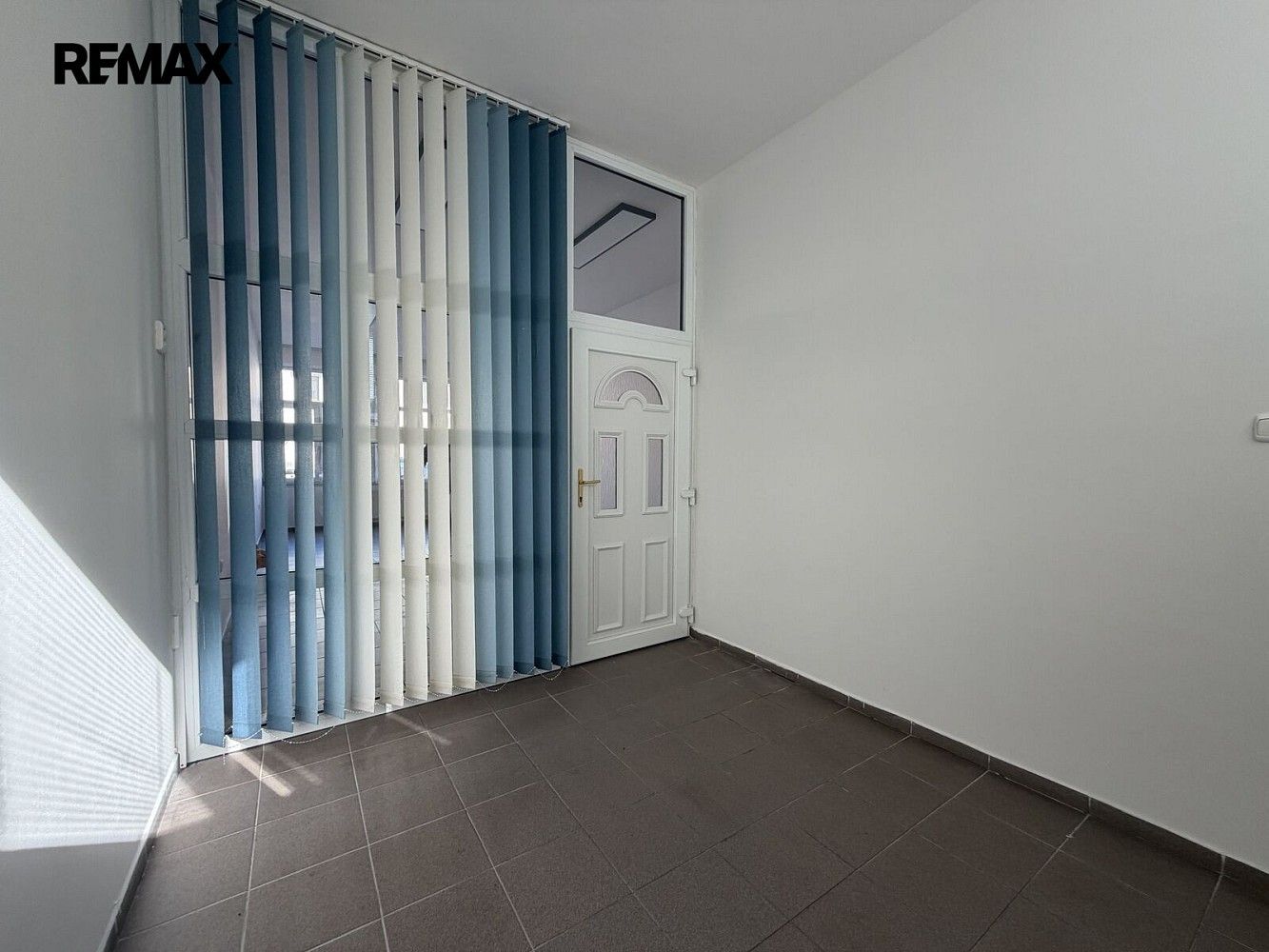 Obchodní prostory, Hodonín, Jihomoravský kraj, 42 m² - 2