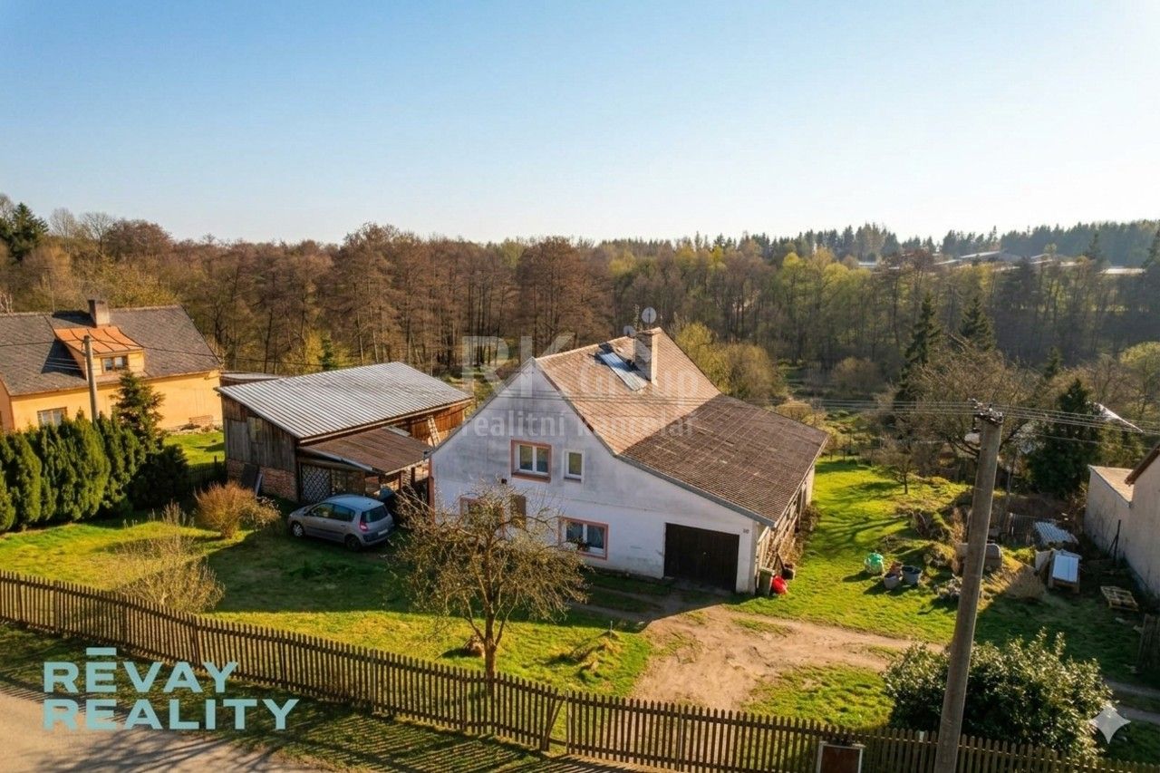 Rodinné domy, Zelená, Valy, 220 m²