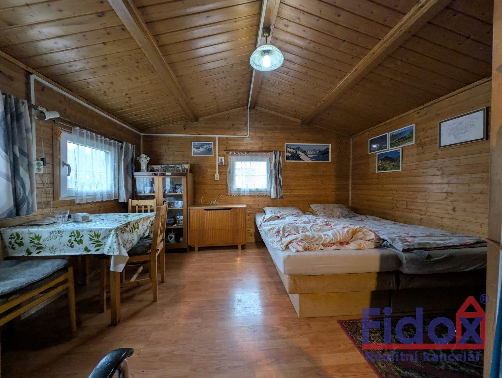 Chaty, Pod Hůrkou, Klatovy, 60 m²