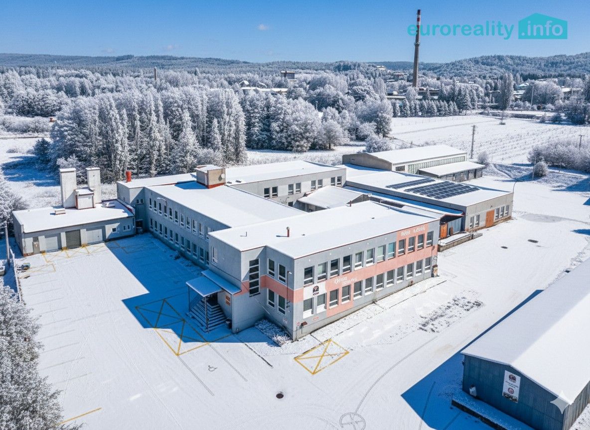 Pronájem výrobní prostory - třída Vítězství, Mariánské Lázně, 607 m²