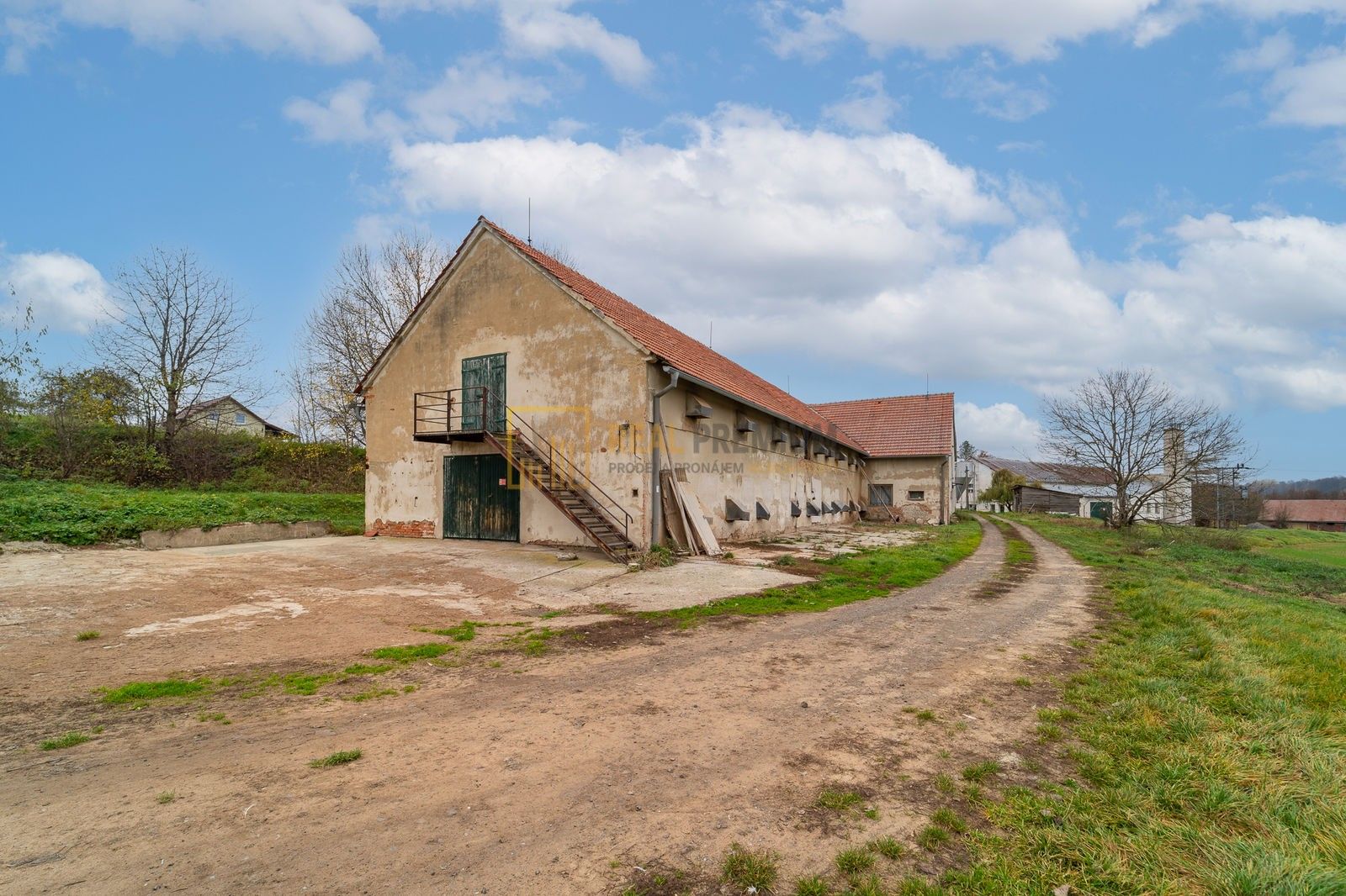 Prodej komerční - Malhotice, 1 m²