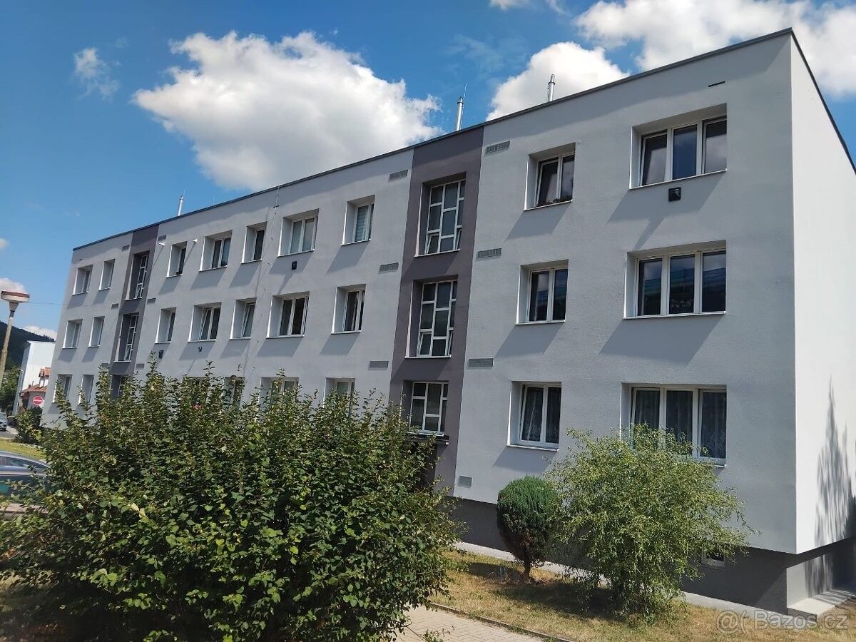 Byty, Krupka, 417 41