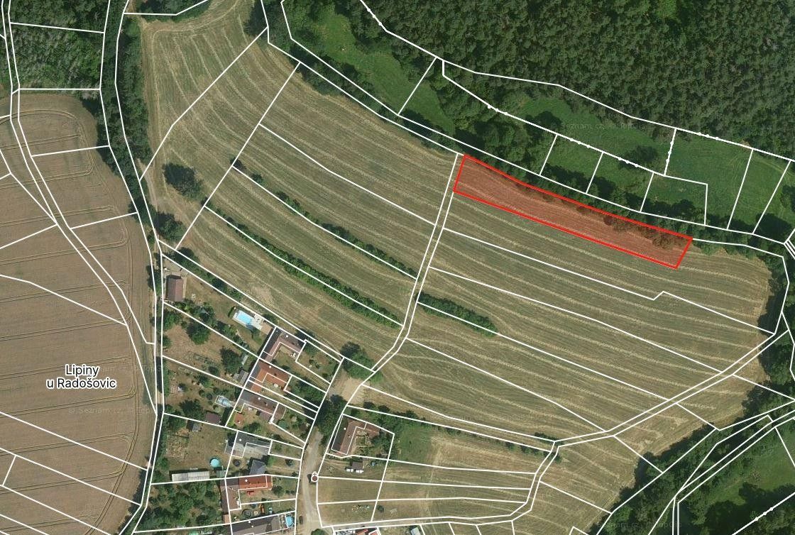 Zahrady, Lipiny u Radošovic, Radošovice, 2 230 m² - 1