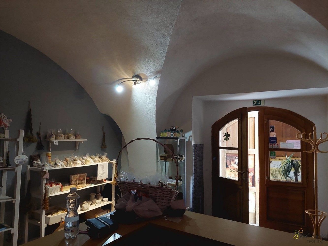 Pronájem obchodní prostory - Pardubice - Pardubice-Staré Město, Pardubický kraj, 25 m² - 2