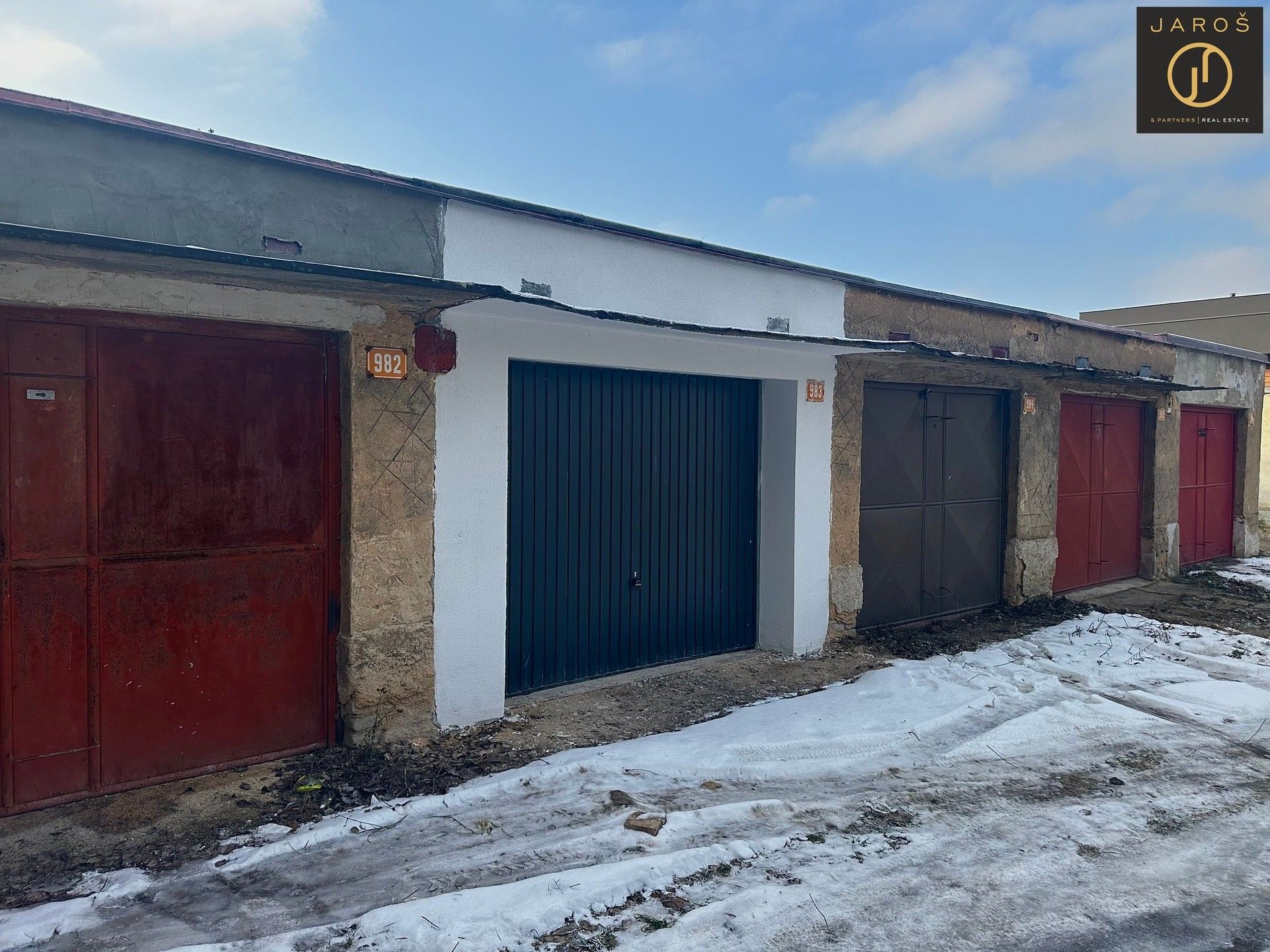 Garáže, Šamberkova, Kladno, 21 m²