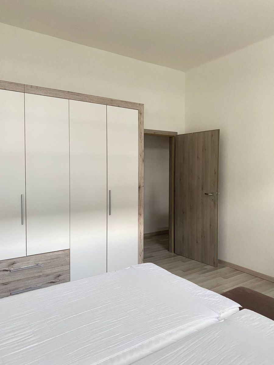 Byt 2+1 · 62 m² · 5. května, Praha - Nusle - 4