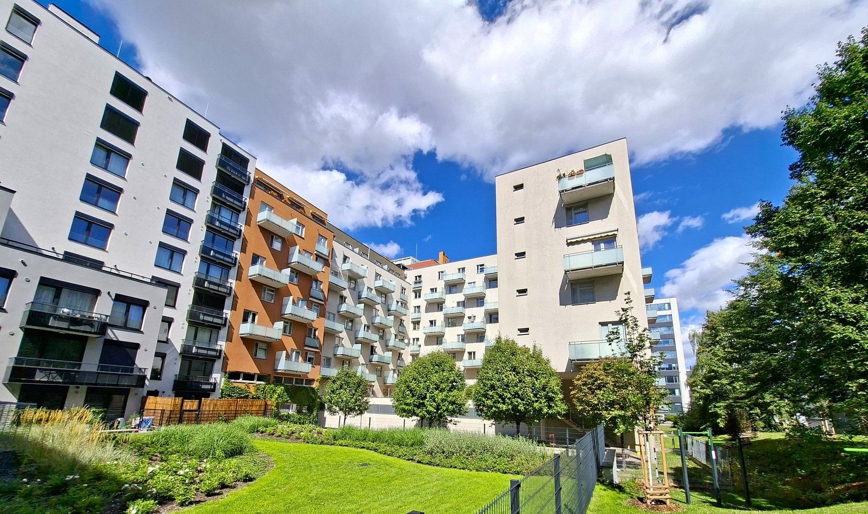 1+kk, Praha, Hlavní město Praha, 32 m² - 1