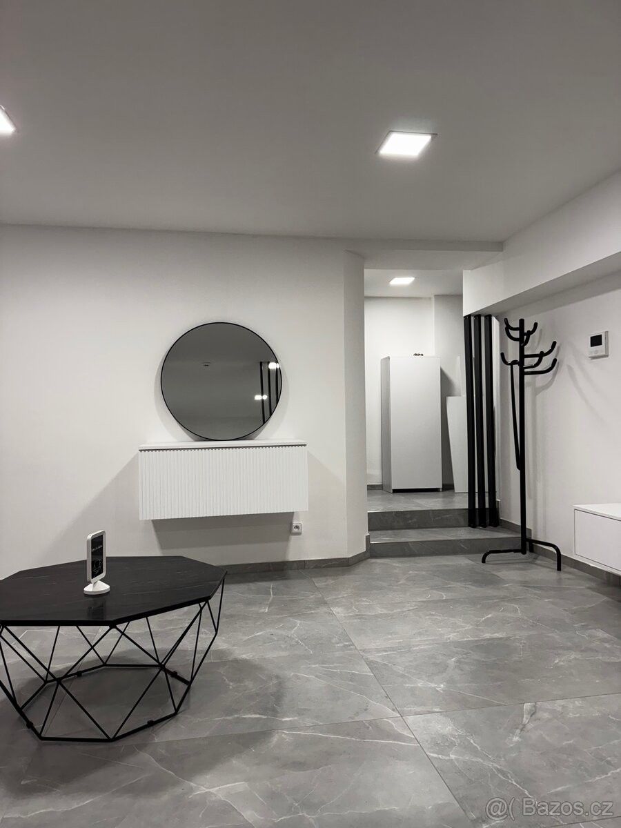 Byty, Ostrava, 702 00