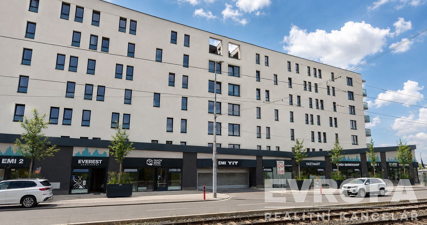 Obchodní prostory, 129 m²