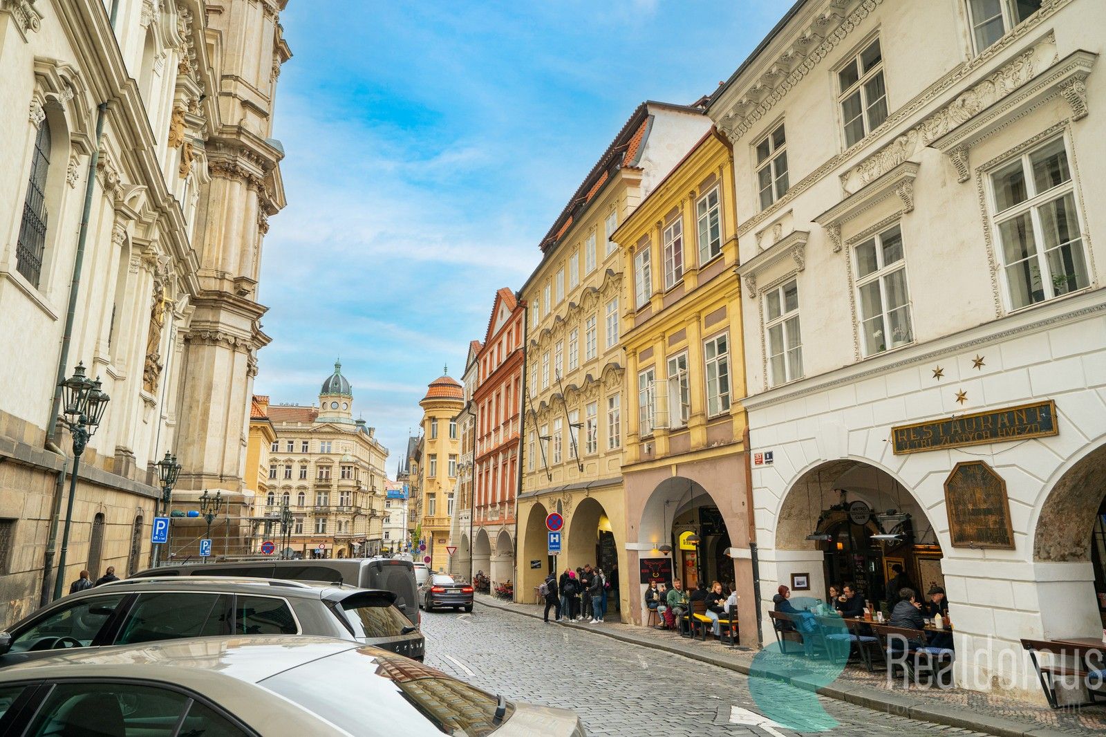 Prodej byt - Malostranské náměstí, Praha, 270 m²