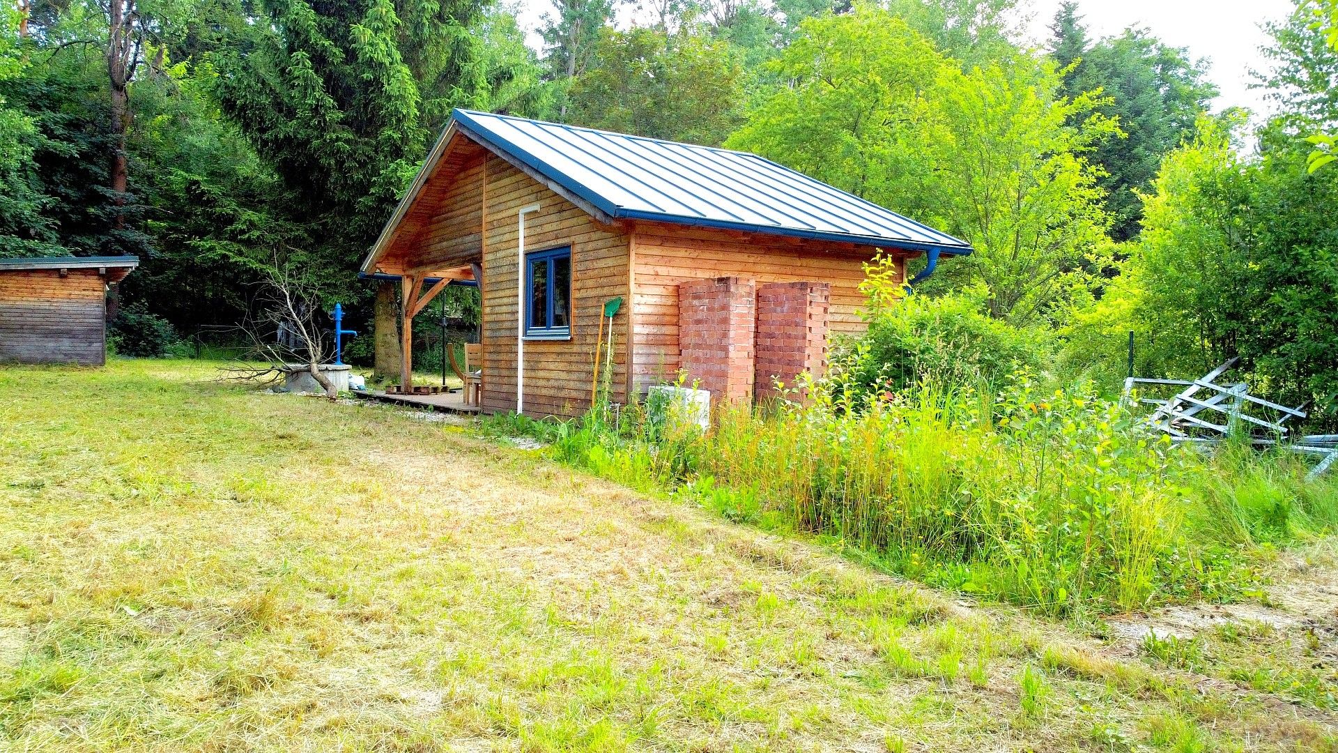 Prodej chata - Zahradní, Jevany, 33 m²