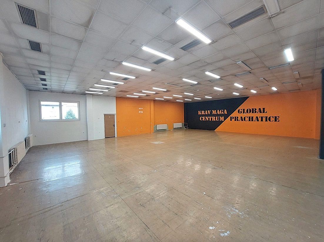 Obchodní prostory, Prachatice, 193 m² - 2
