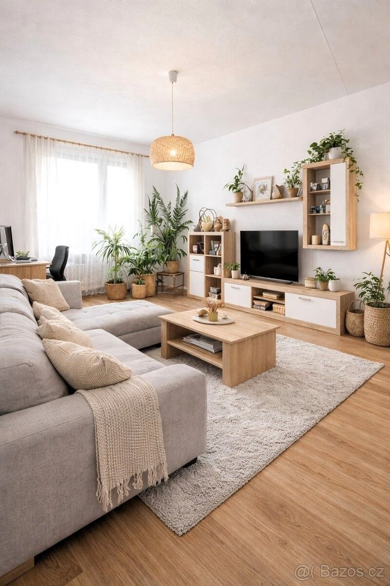 Byty, Hradec Králové, 500 11