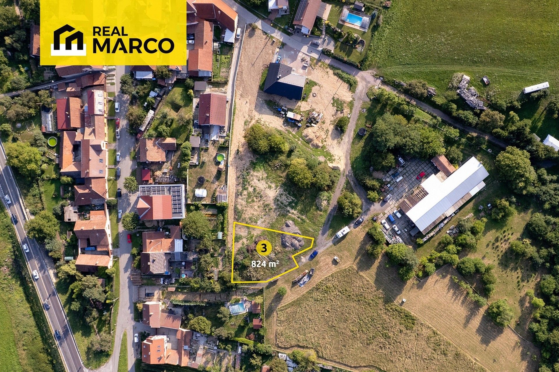 Pozemek pro bydlení, 824 m²