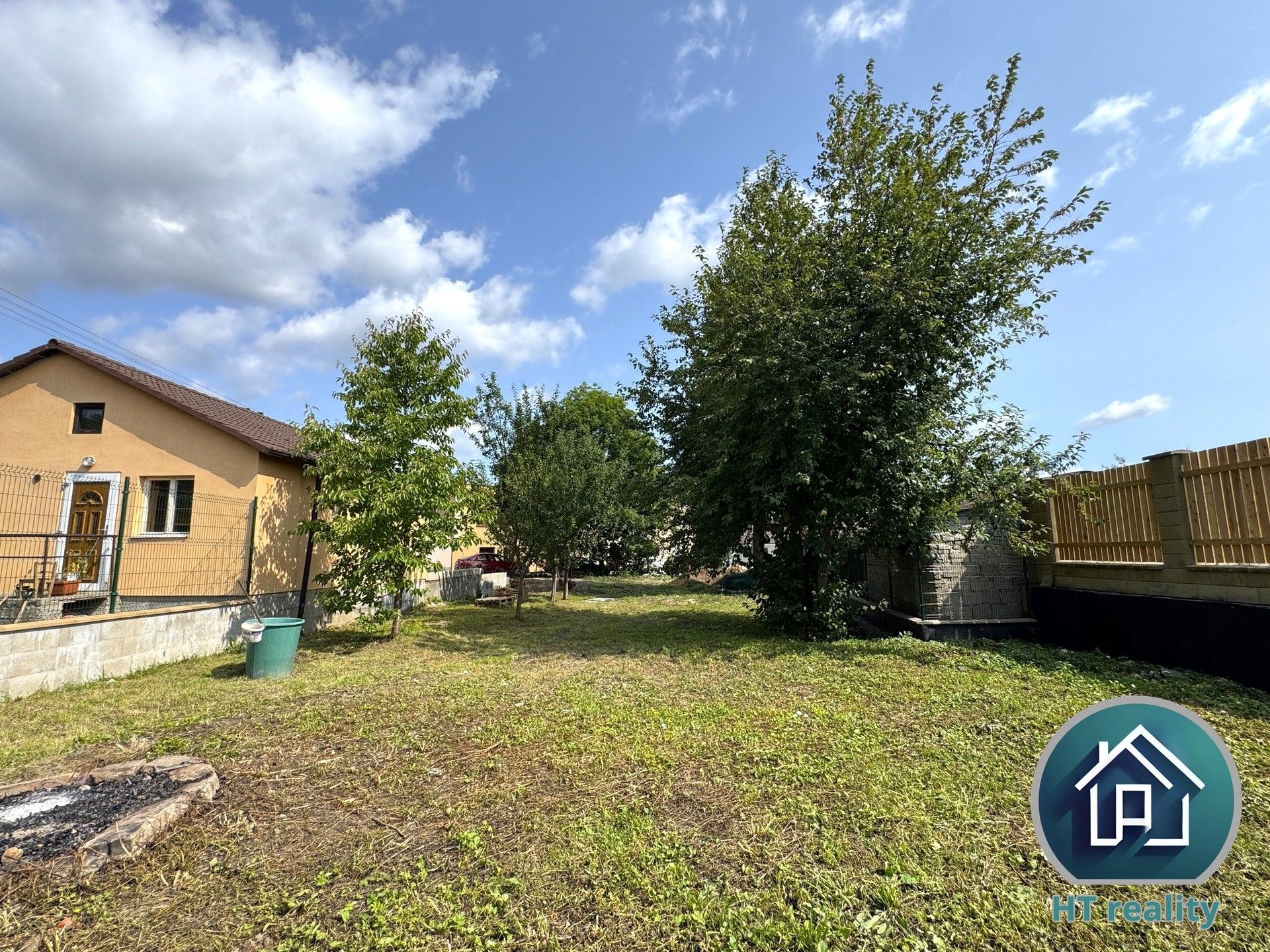 Prodej pozemek pro bydlení - Školní, Lomnice nad Lužnicí