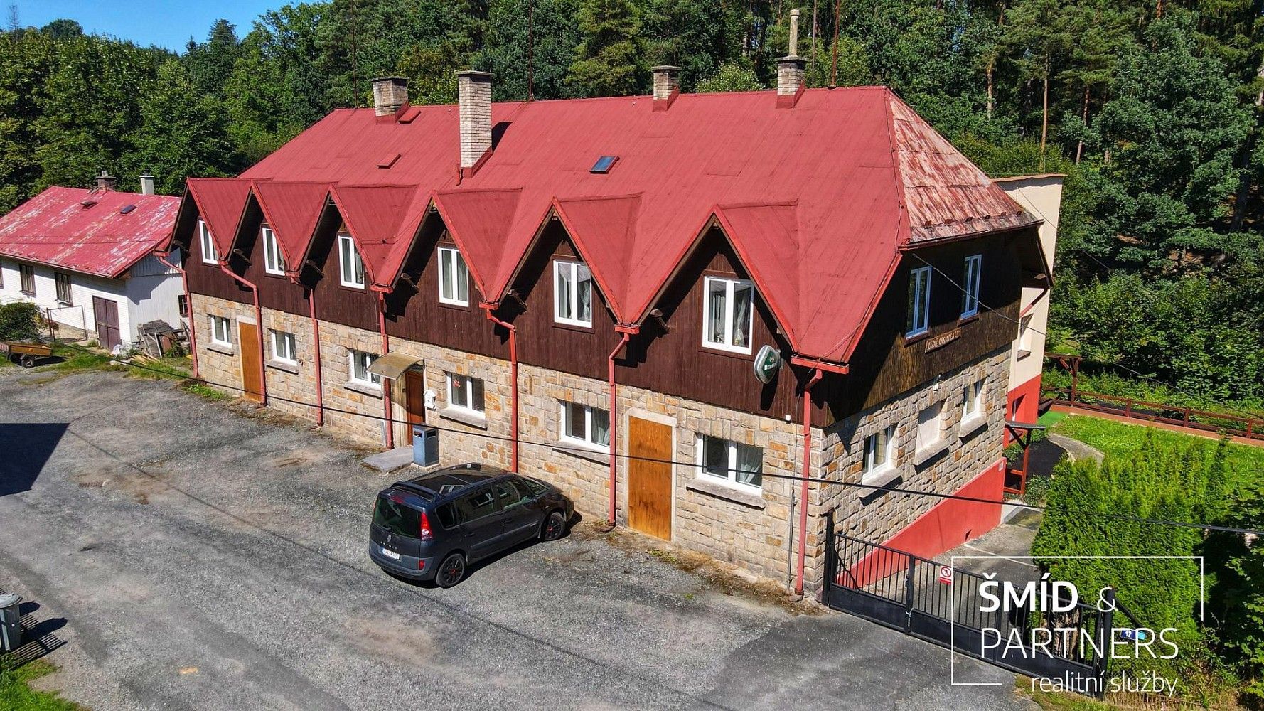 Ubytovací zařízení, Světlá nad Sázavou - Kochánov, okres Havlíčkův Brod, Kraj Vysočina, 828 m² - 1