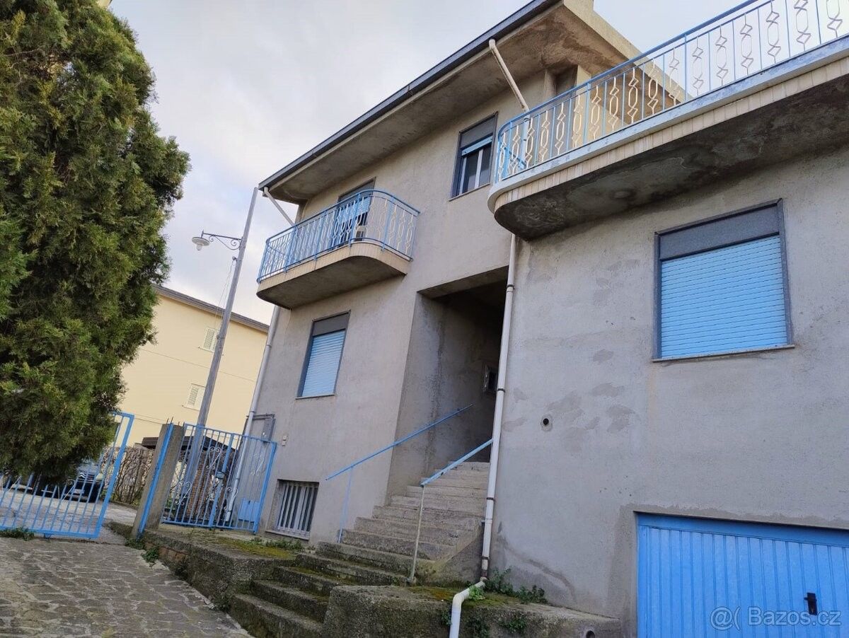 Ostatní, Zahraničí, 987 66, 280 m²