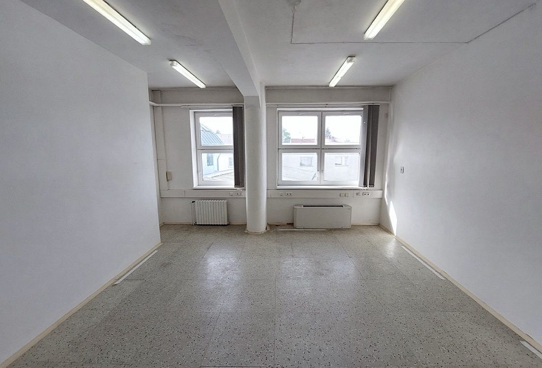 Kancelář · 67 m² · Nymburk - 4