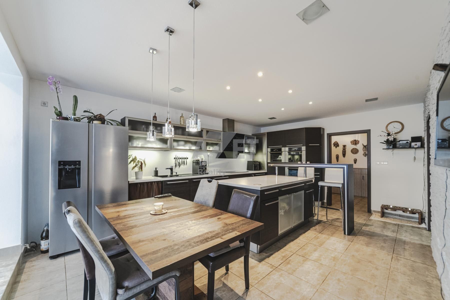 Byty, U Haldy, Ostrava, 156 m²