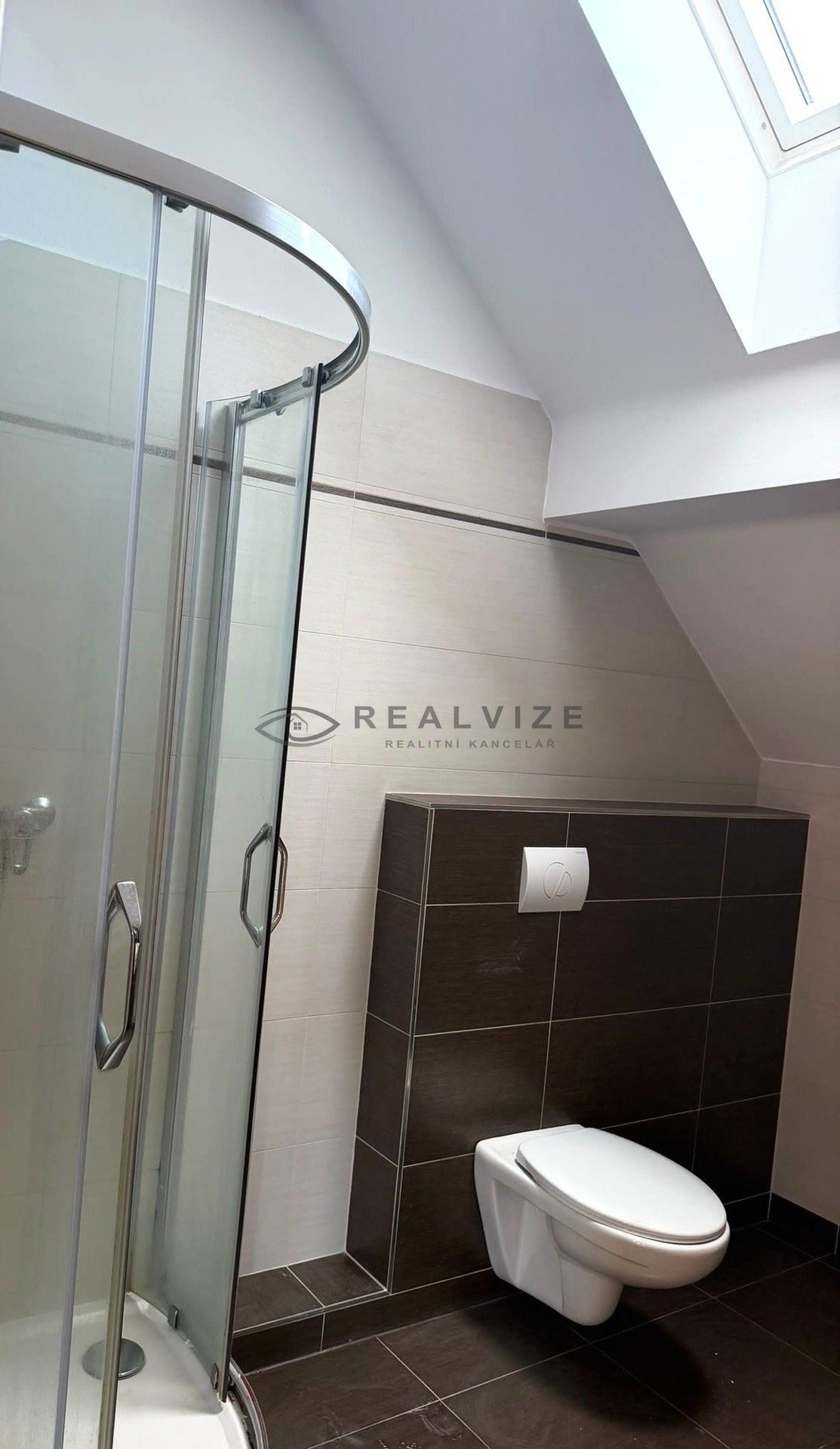 Pronájem byt 1+kk - U Cihelny 300, Český Krumlov Plešivec, 37 m² - 5