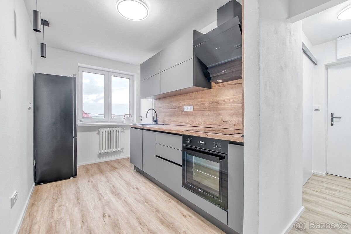 Byty, Fulnek, 742 45